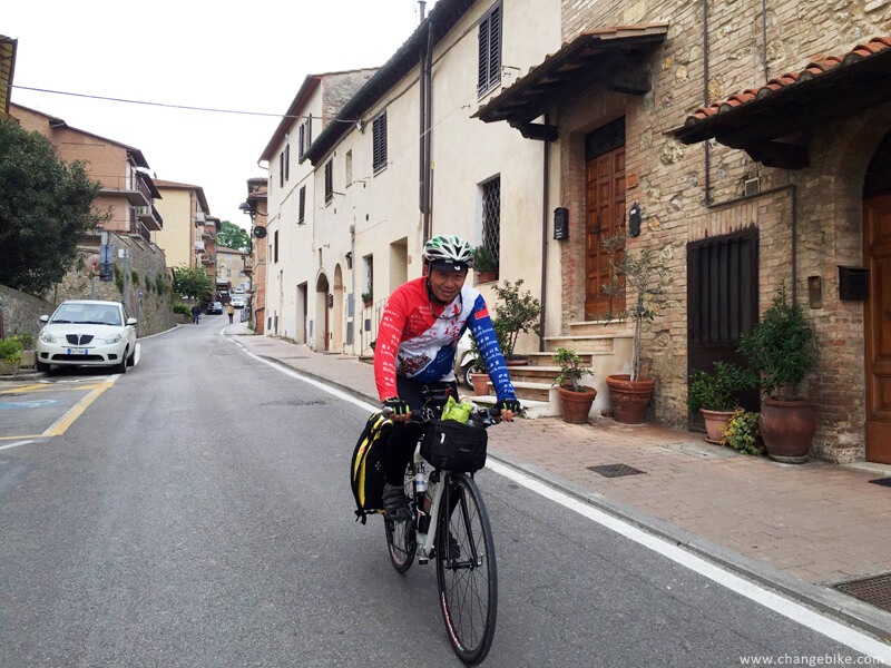 bike tour changebike san-gimignano italy