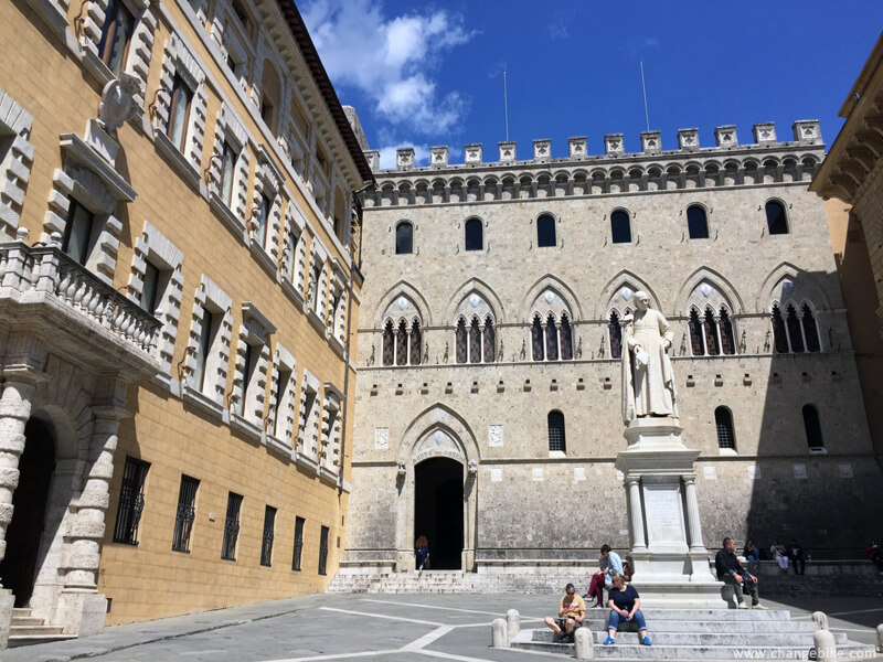 travel bike changebike siena italy