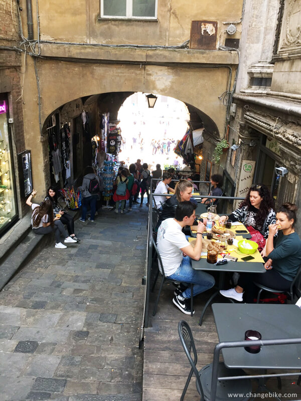 travel bike changebike siena italy
