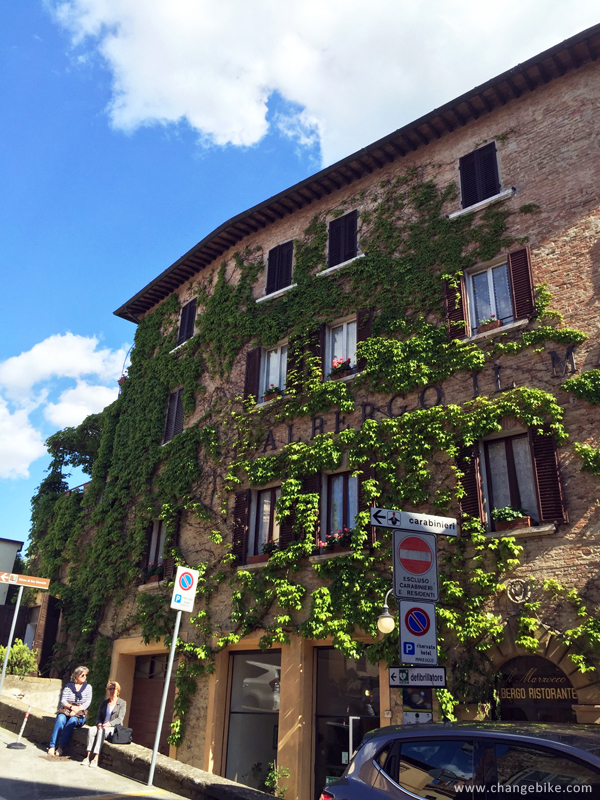 adventure bike tours changebike pienza