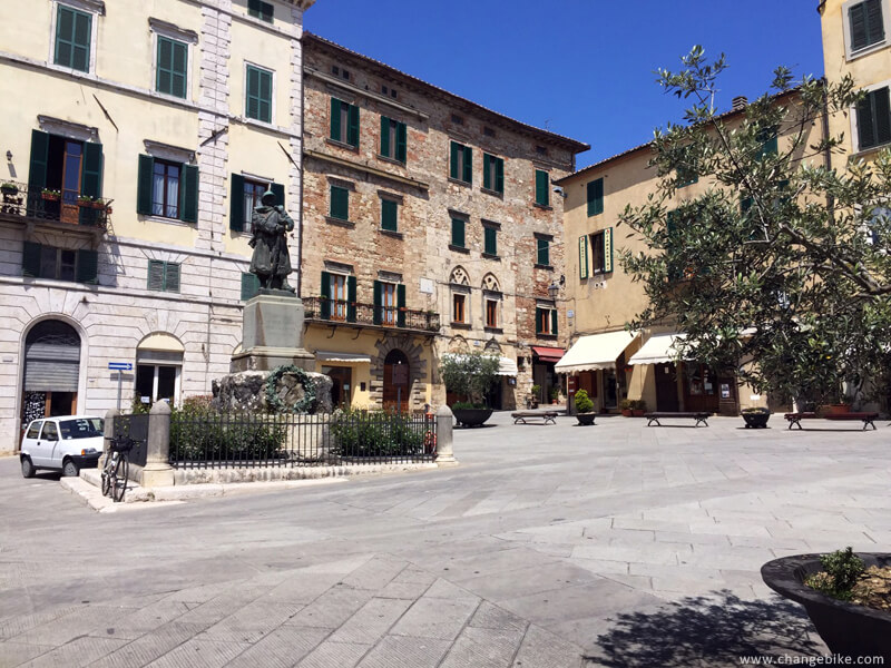 travel bike changebike tuscany