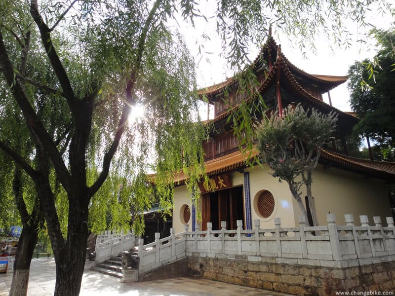 changebike cycle touring yunnan daguanlou