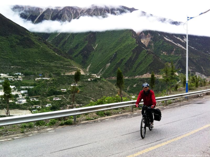 changebike bike trip yunnan deqin