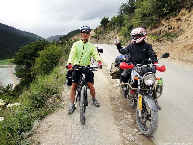 changebike adventure bike tours yunnan napa lake