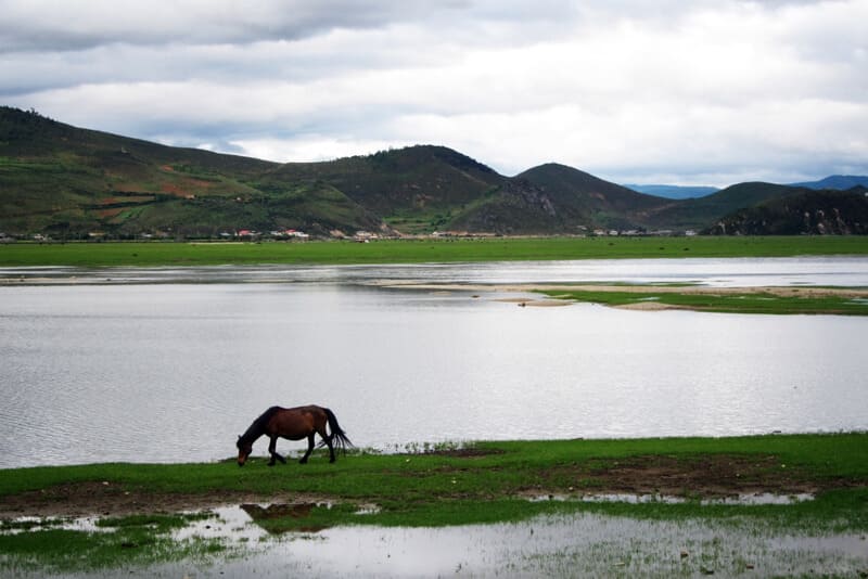 changebike adventure bike tours yunnan napa lake