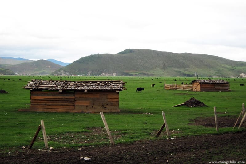 changebike adventure bike tours yunnan napa lake