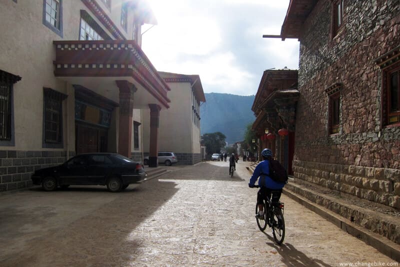 changebike travel bike yunnan Shangri-La