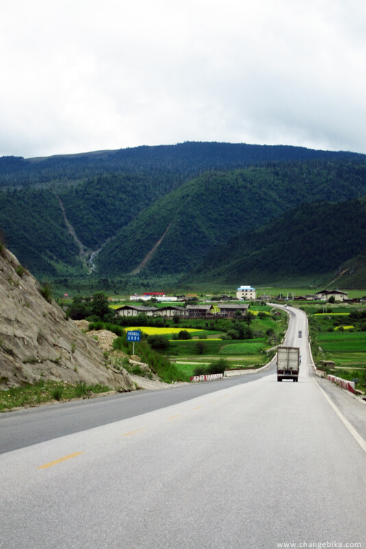 changebike travel bike yunnan Shangri-La