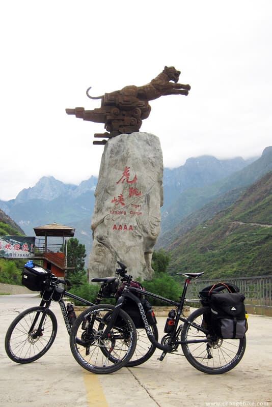 changebike travel bike yunnan tiger leaping gorge