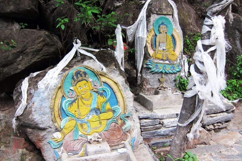 changebike travel bike yunnan tiger leaping gorge