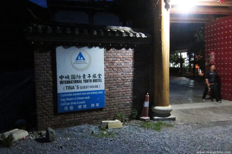 changebike travel bike yunnan tiger leaping gorge