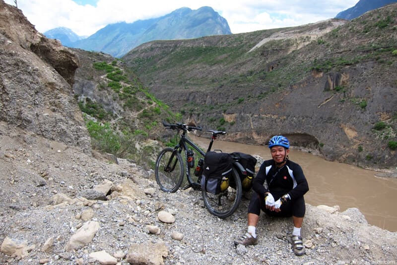 changebike yunnan bike tours yunnan lower tiger leaping gorge