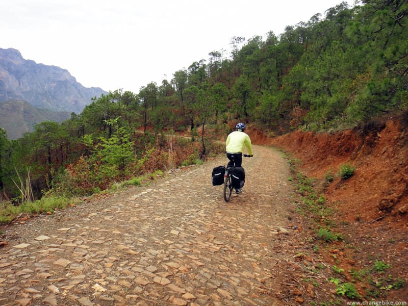 changebike bike tour yunnan ming yin