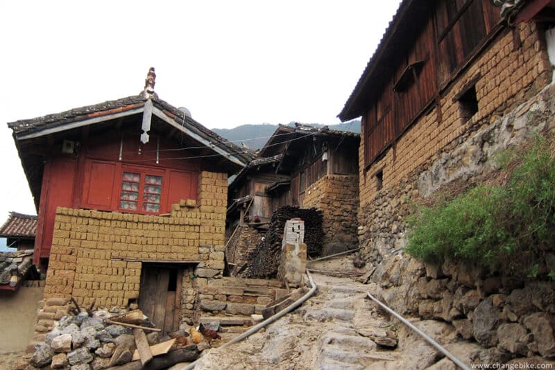changebike bike tour yunnan baoshan stone city