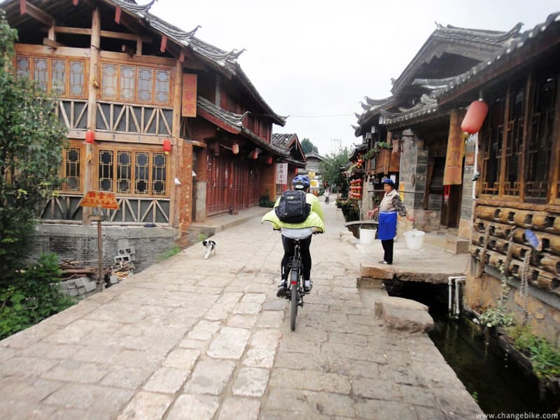 changebike bike trip yunnan Lijiang