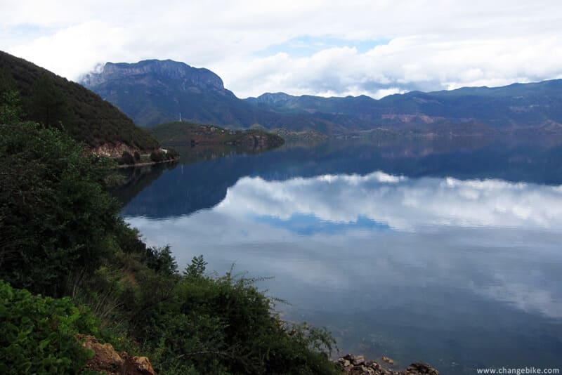 changebike bike trip yunnan Lugu Lake