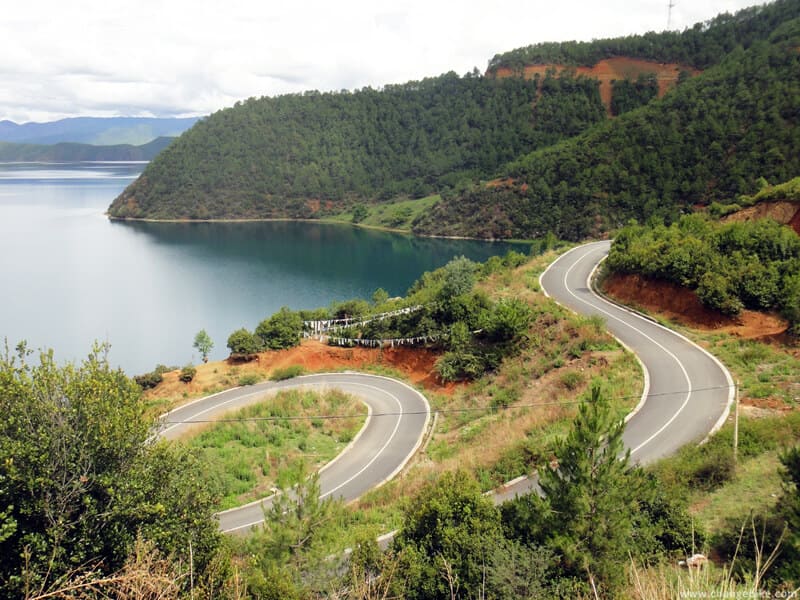 changebike bike trip yunnan Lugu Lake