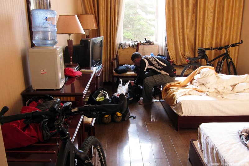 changebike adventure bike tours yunnan Heqing