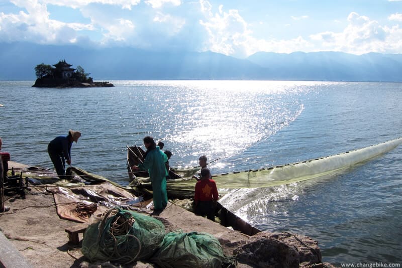 changebike adventure bike tours yunnan erhai