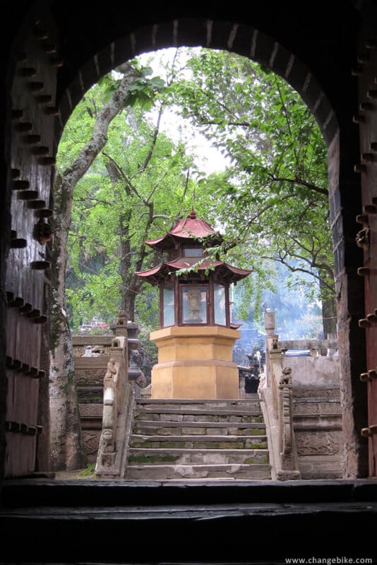 changebike adventure cycling yunnan kunming bronze hall