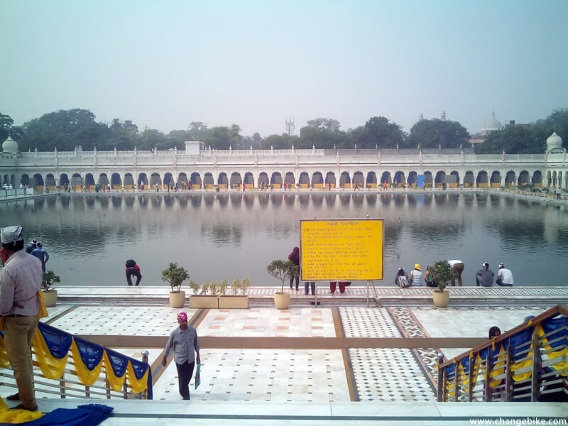 bike tours changebike gurudwara bangla sahib india