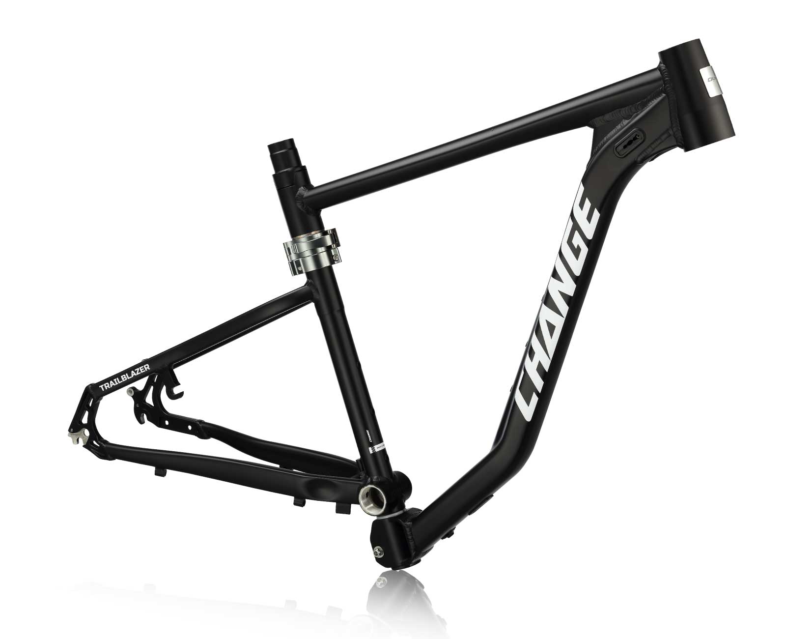 Lightweight MTB folding frame, durable aluminum design